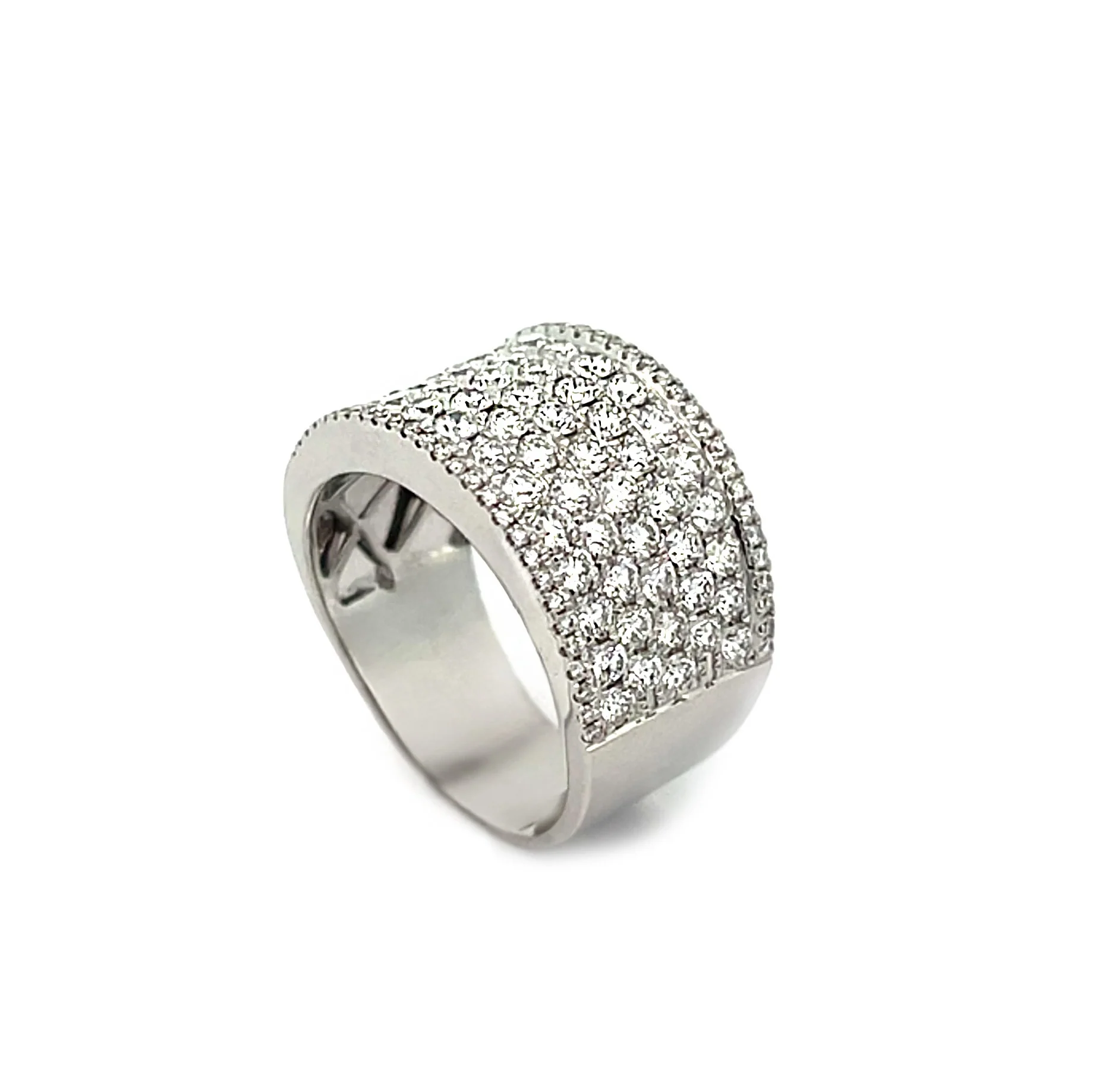 18k White Gold Diamond Cigar Ring - Image 2
