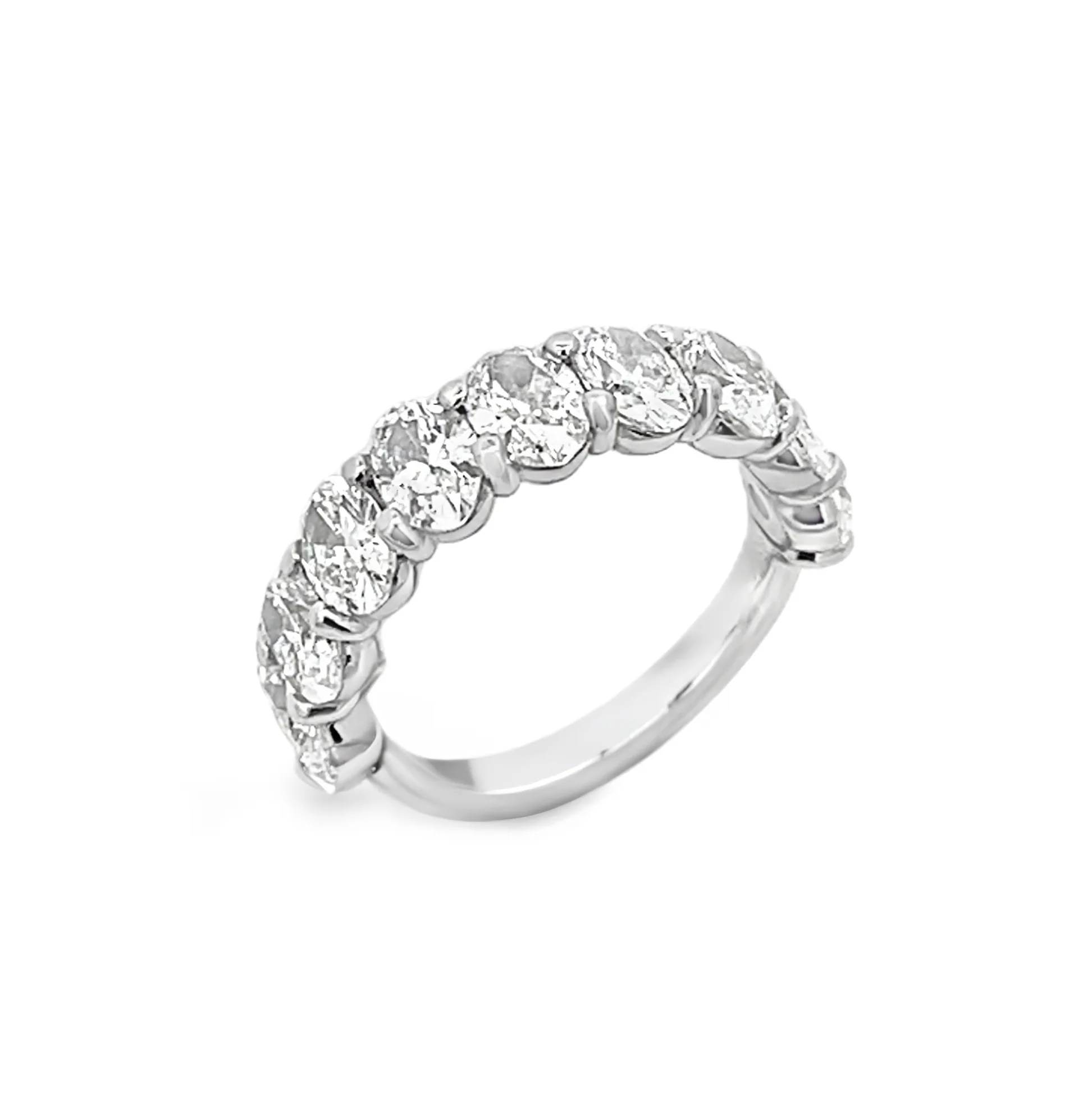 BROWN & CO. Platinum Oval DIAMOND BAND - Image 3