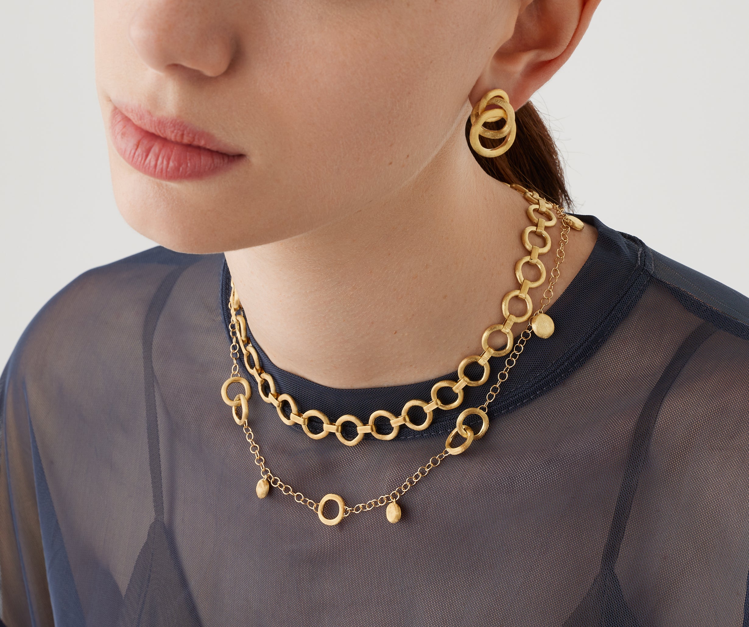 Marco Bicego 18k Yellow Gold Jaipur Circle Drop Earrings - Image 3