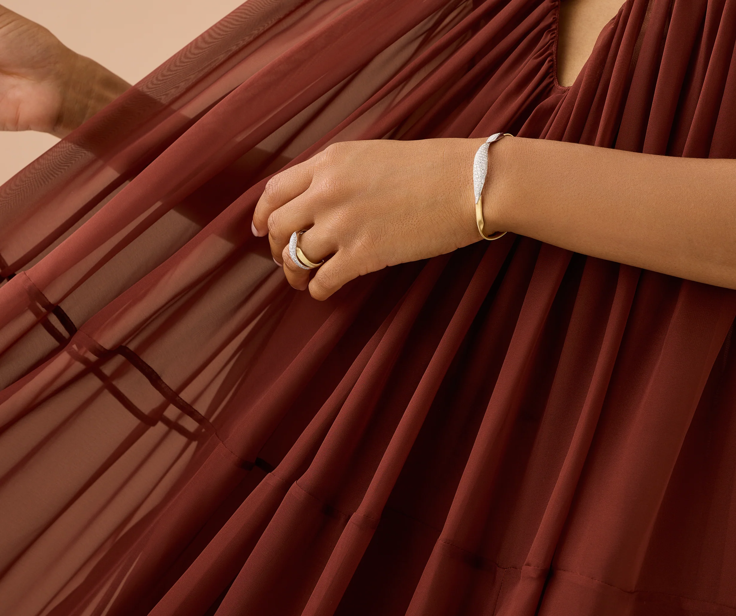 Marco Bicego 18k Yellow Gold Marrakech Diamond Bangle - Image 3