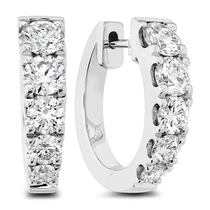 Memoire 18k White Gold Diamond Earrings