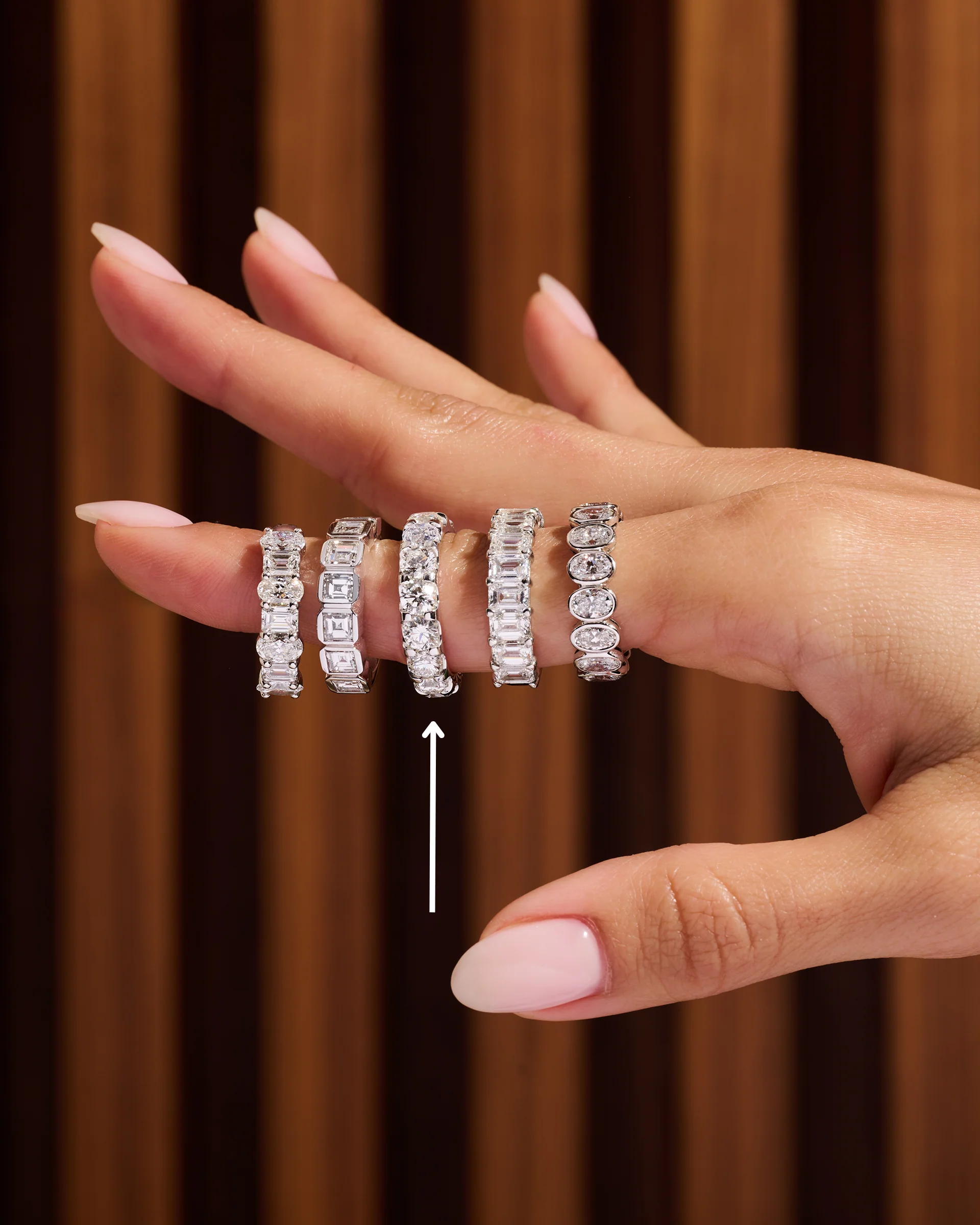 Memoire 18k White Gold Odessa Diamond Band - Image 2