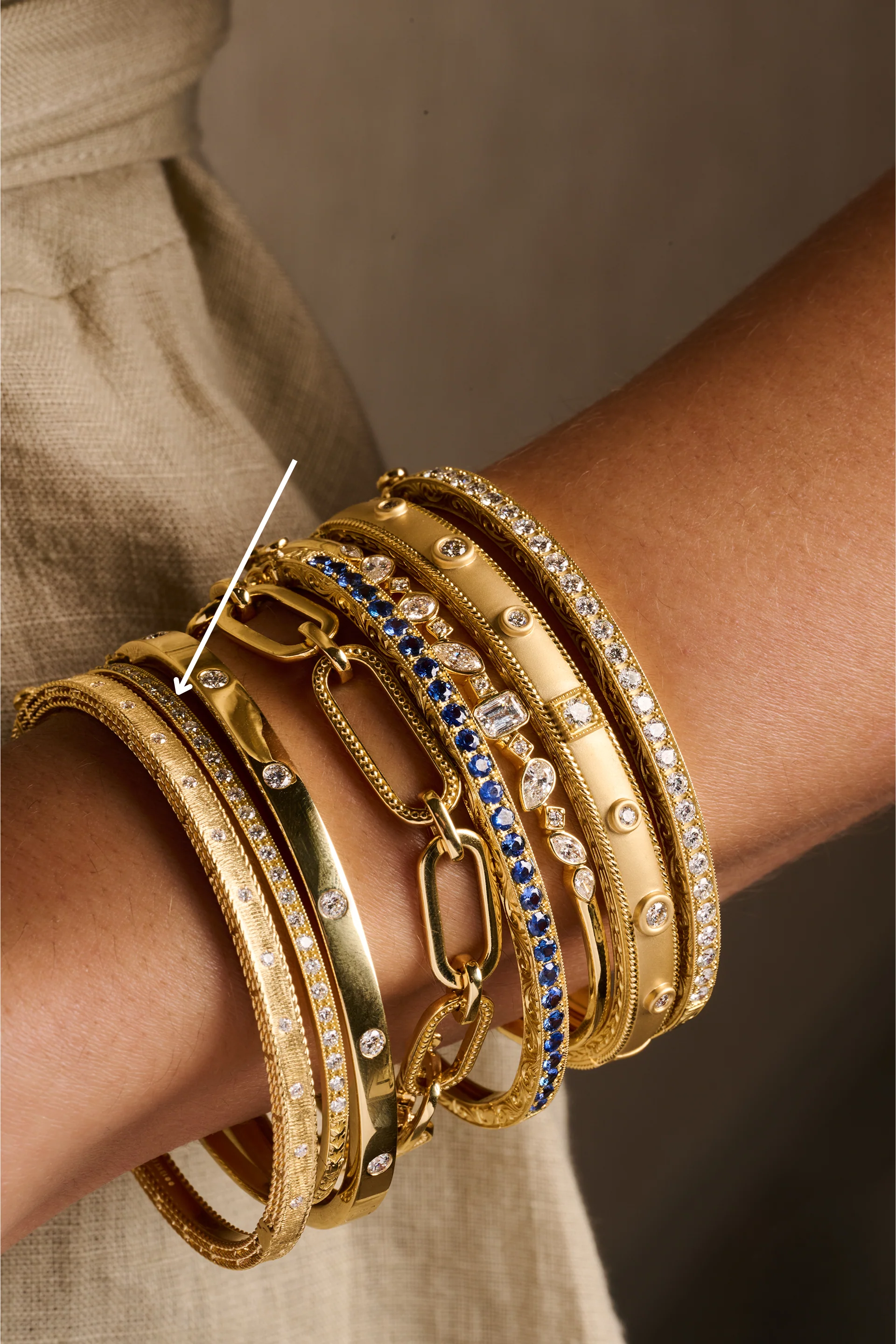 Penny Preville 18k Yellow Gold Petite Penny Diamond Bangle - Image 2