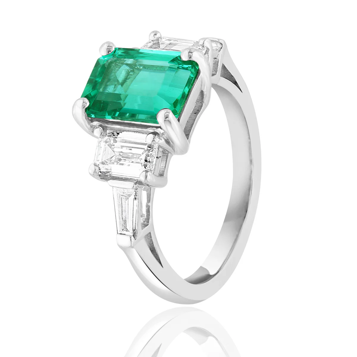 Brown & Co. Platinum Emerald & Diamond Ring - Image 2